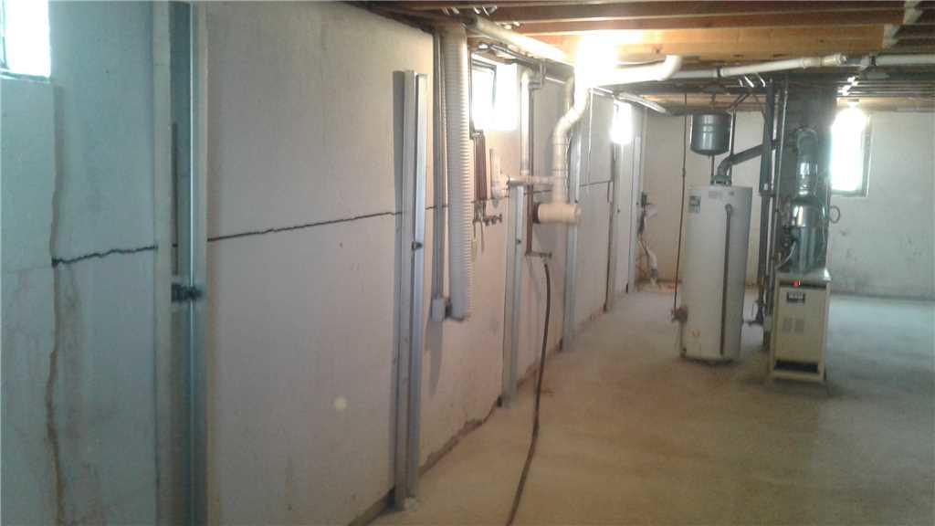Pine River, WI Cracked Foundation Repair Contractor Wet Basement Repair
