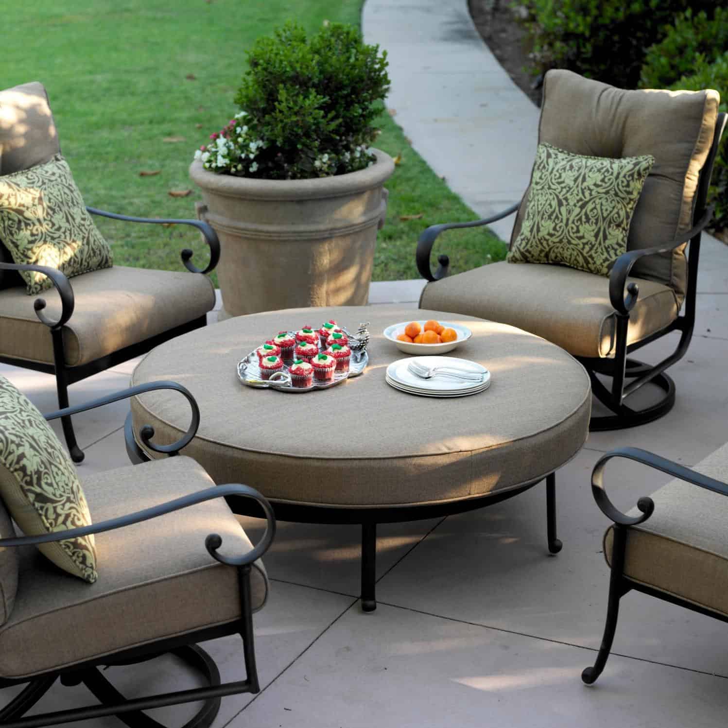 How to decorate a small Patio 10 inspiring ideas