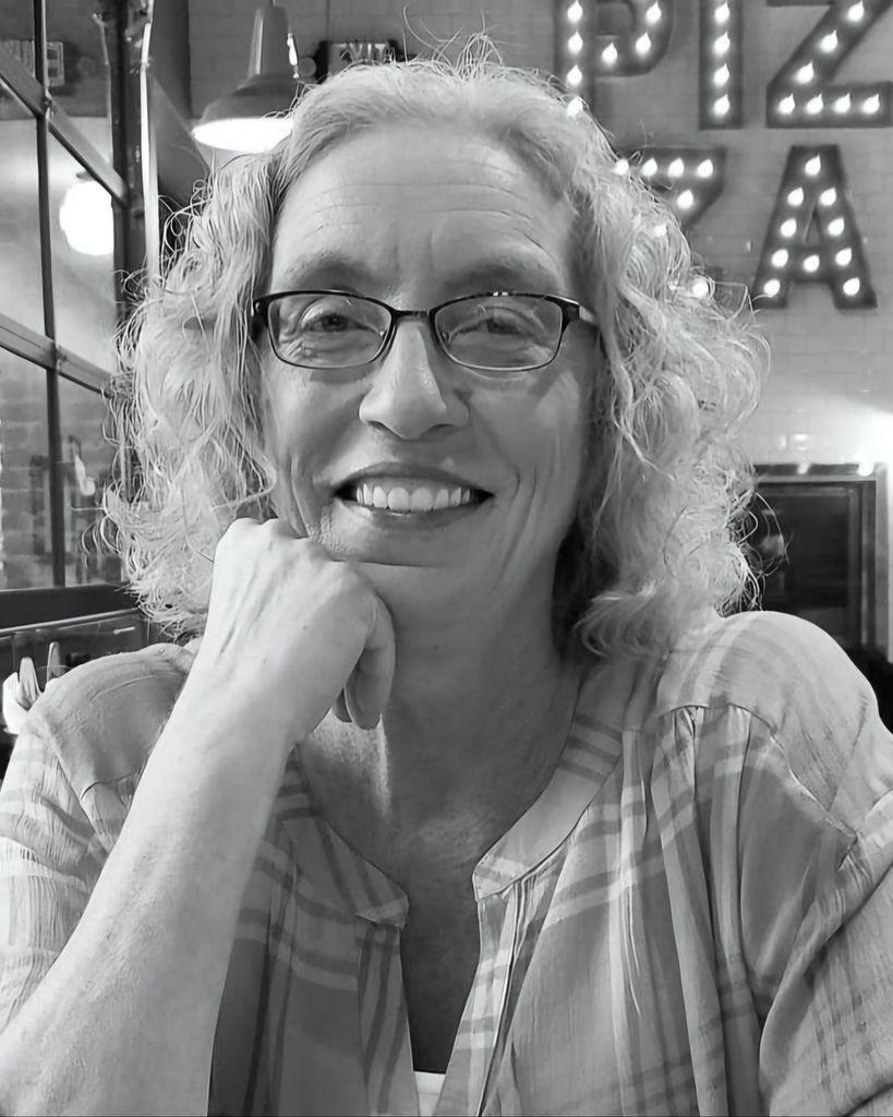 Robin Lyn Hunter Obituary February 19, 2025 Randall & Roberts Funeral(04)