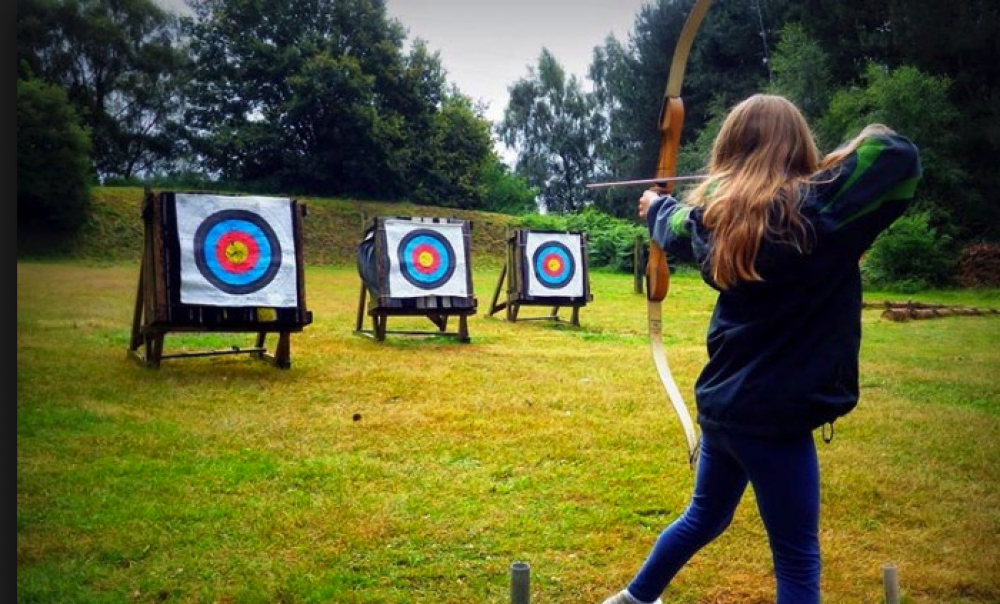 🎓 Incredible UK Summer Camps Hand Picked for 4 to 19 Year Olds
