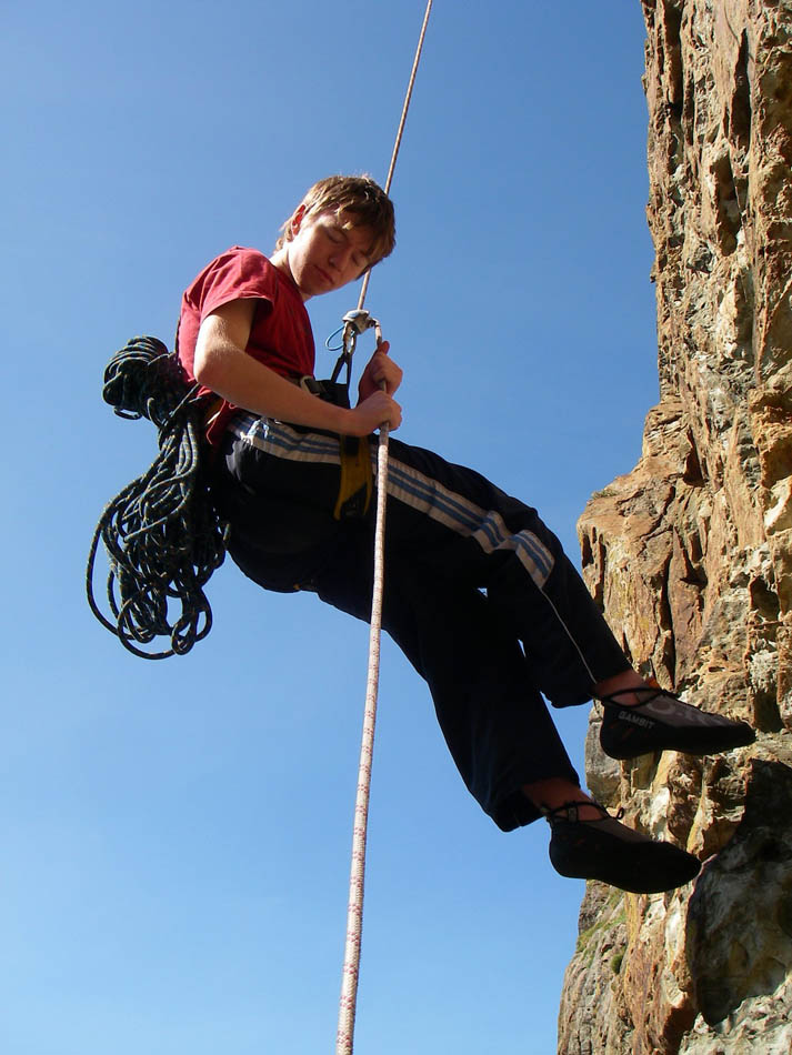 UKC Articles How to pass a knot on an abseil