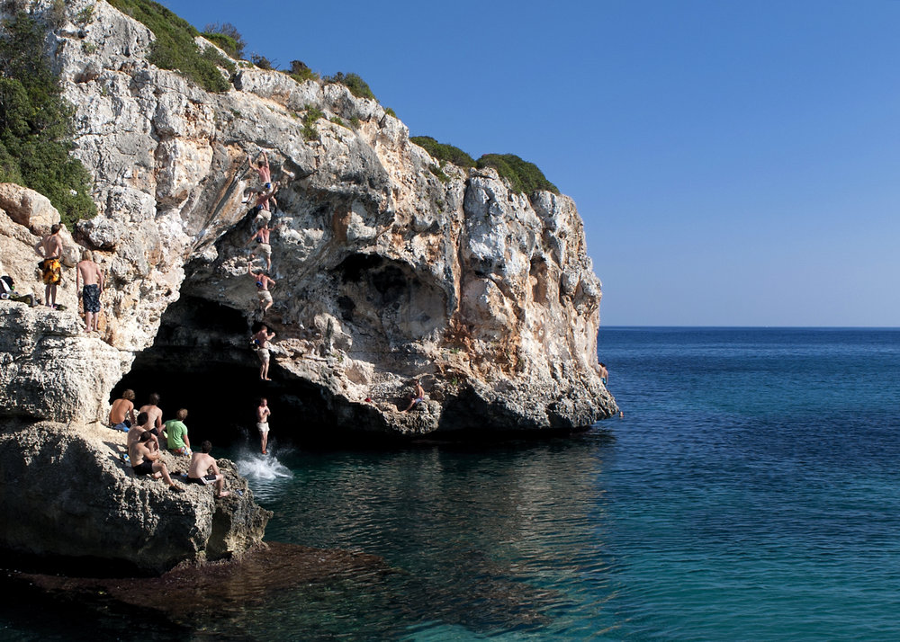 UKC Articles Deep Water Soloing Guide to Mallorca