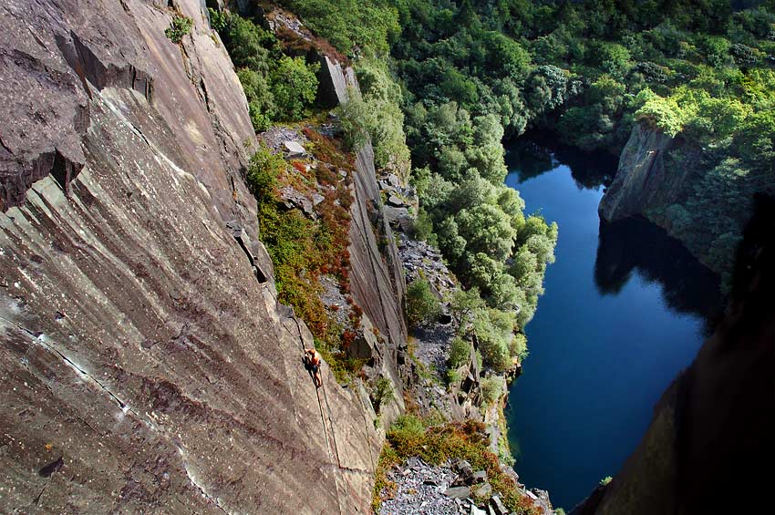 UKC Logbook Vivian Quarry