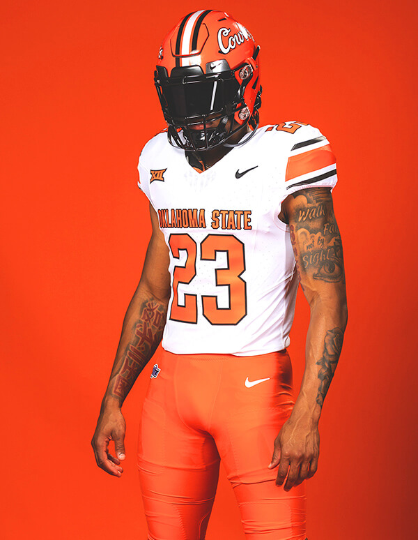 Oklahoma State Cowboys Unveil New Uniform Set