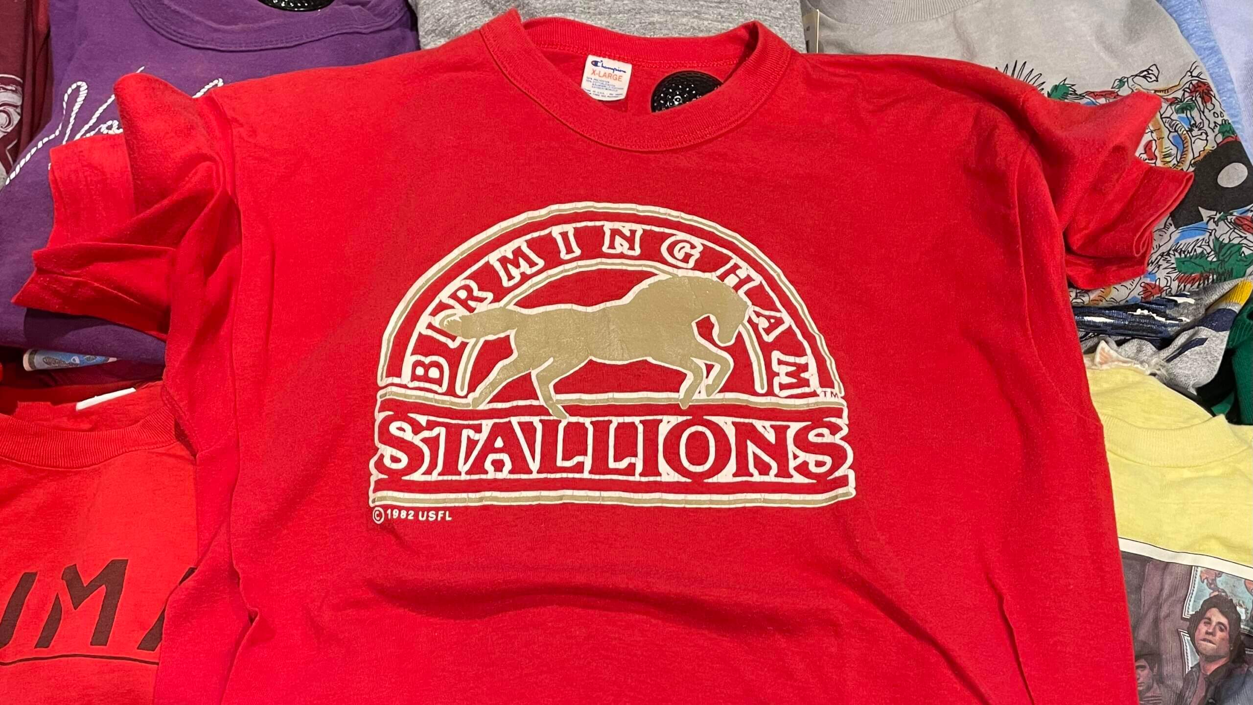 Let’s Look at Some Cool Vintage Sports Tshirts