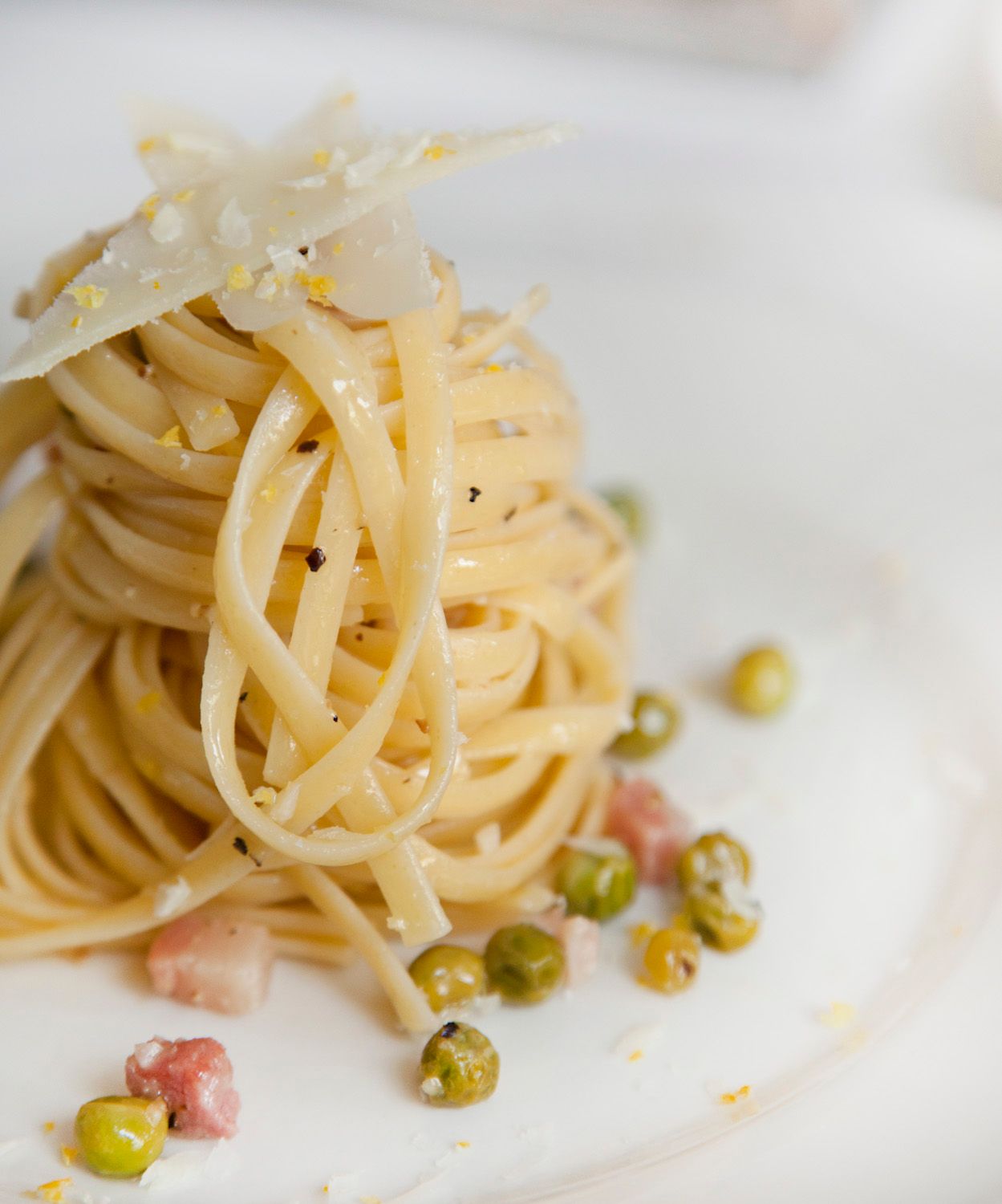 Linguine with Pancetta, Peas & Lemon