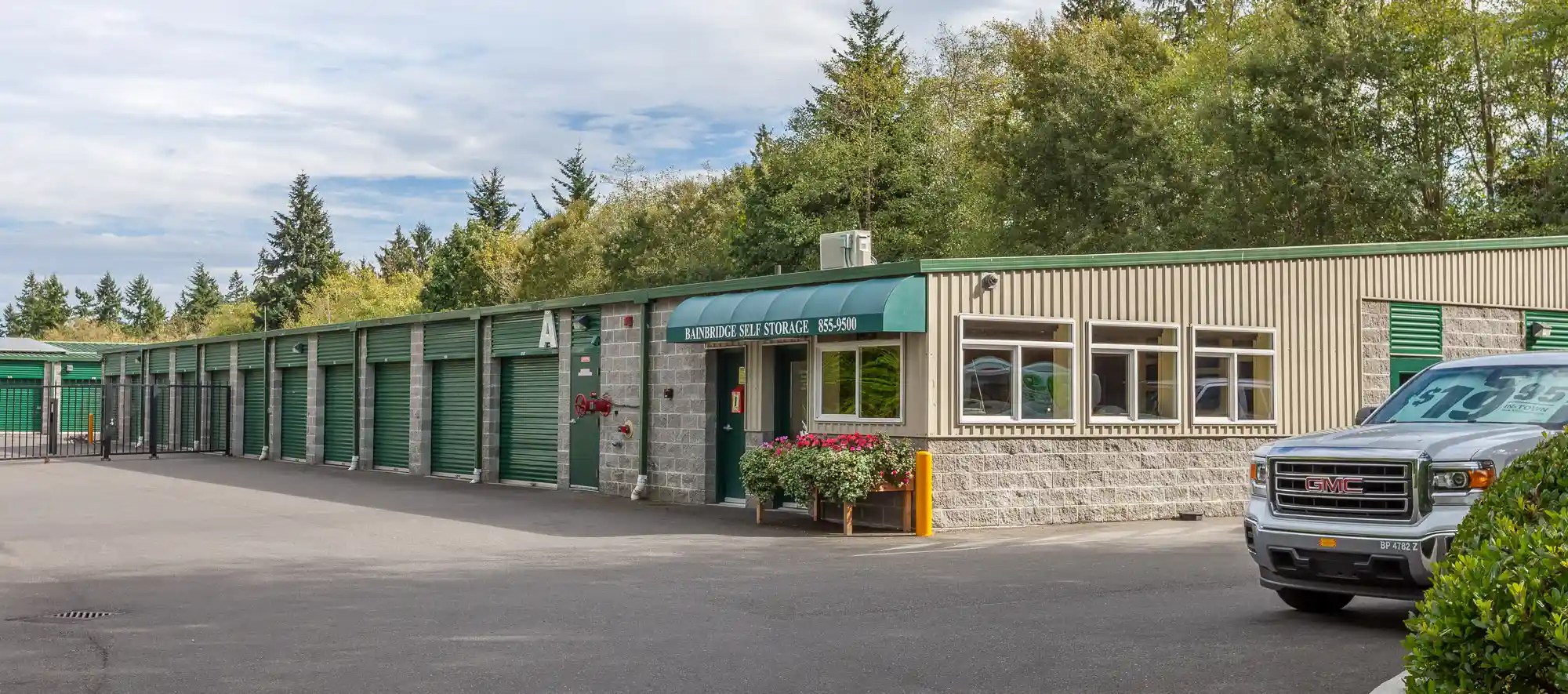 Storage Units on Sportsman Club Rd Bainbridge Self Storage