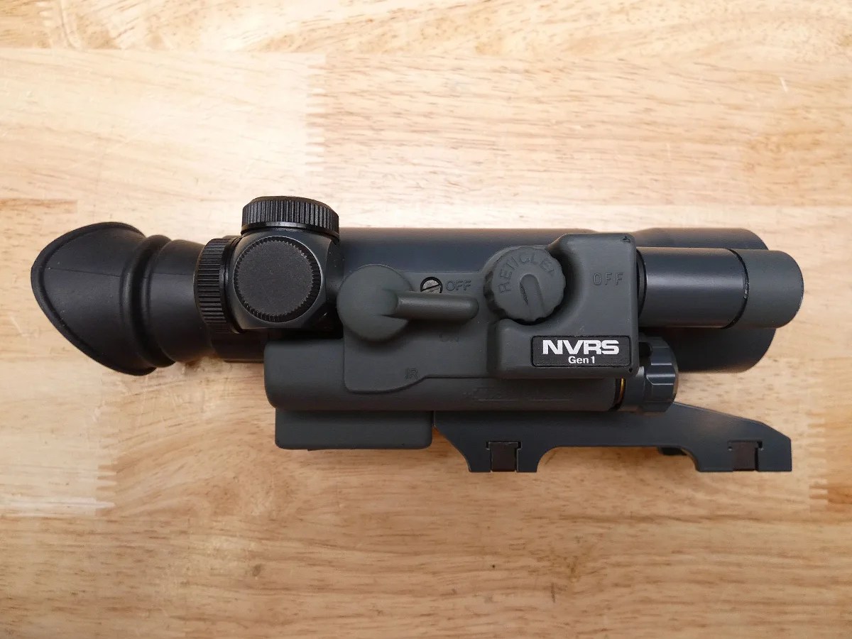 Firefield NVRS 3×42 Gen 1 Night Vision Rifle Scope and Mount D4 Guns