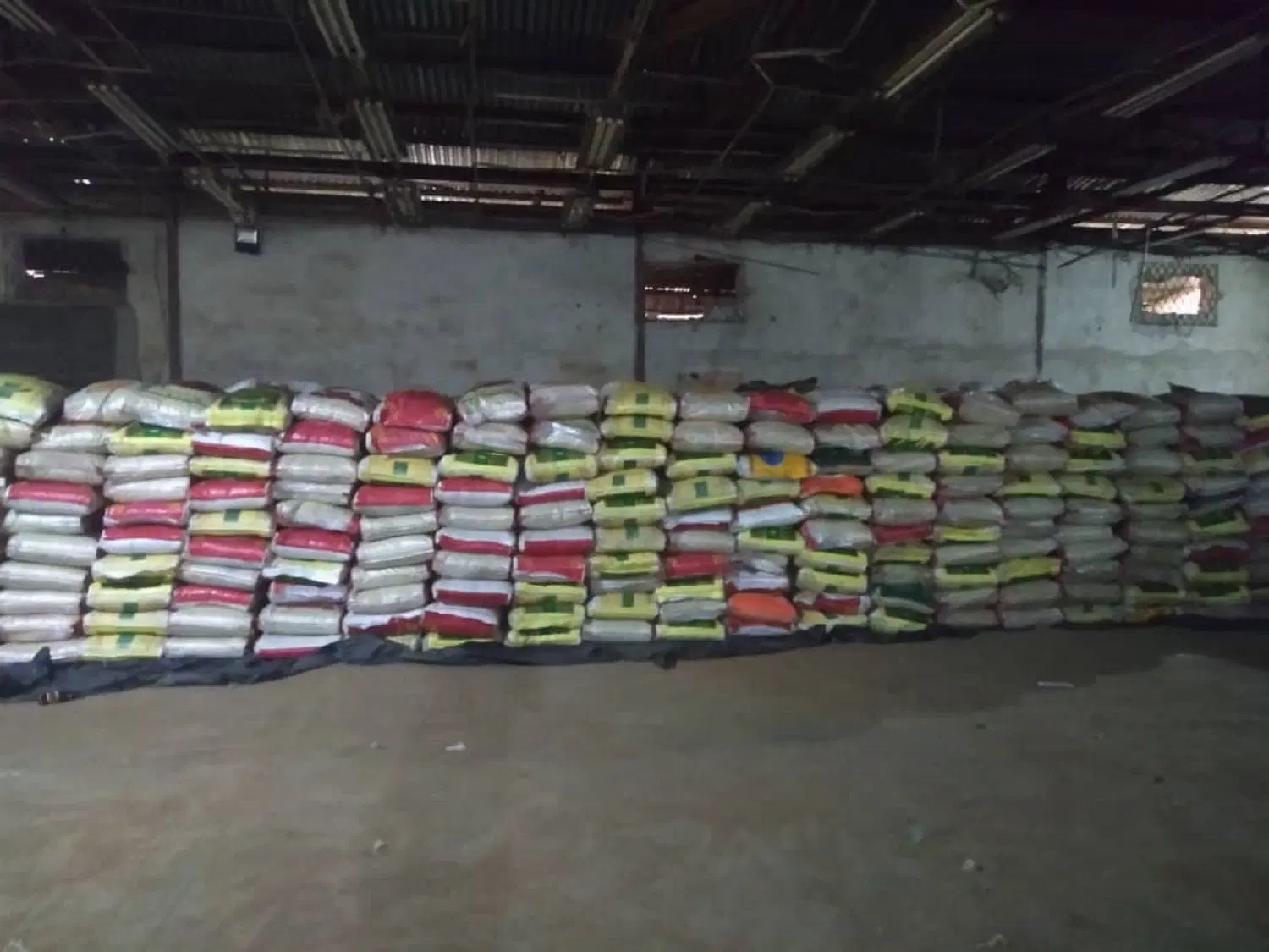 Coronavirus Edo govt takes delivery of 1,800 bags of 50kg rice from FG