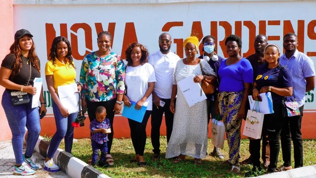 18 allottees of Nova Gardens get Lands and Documents