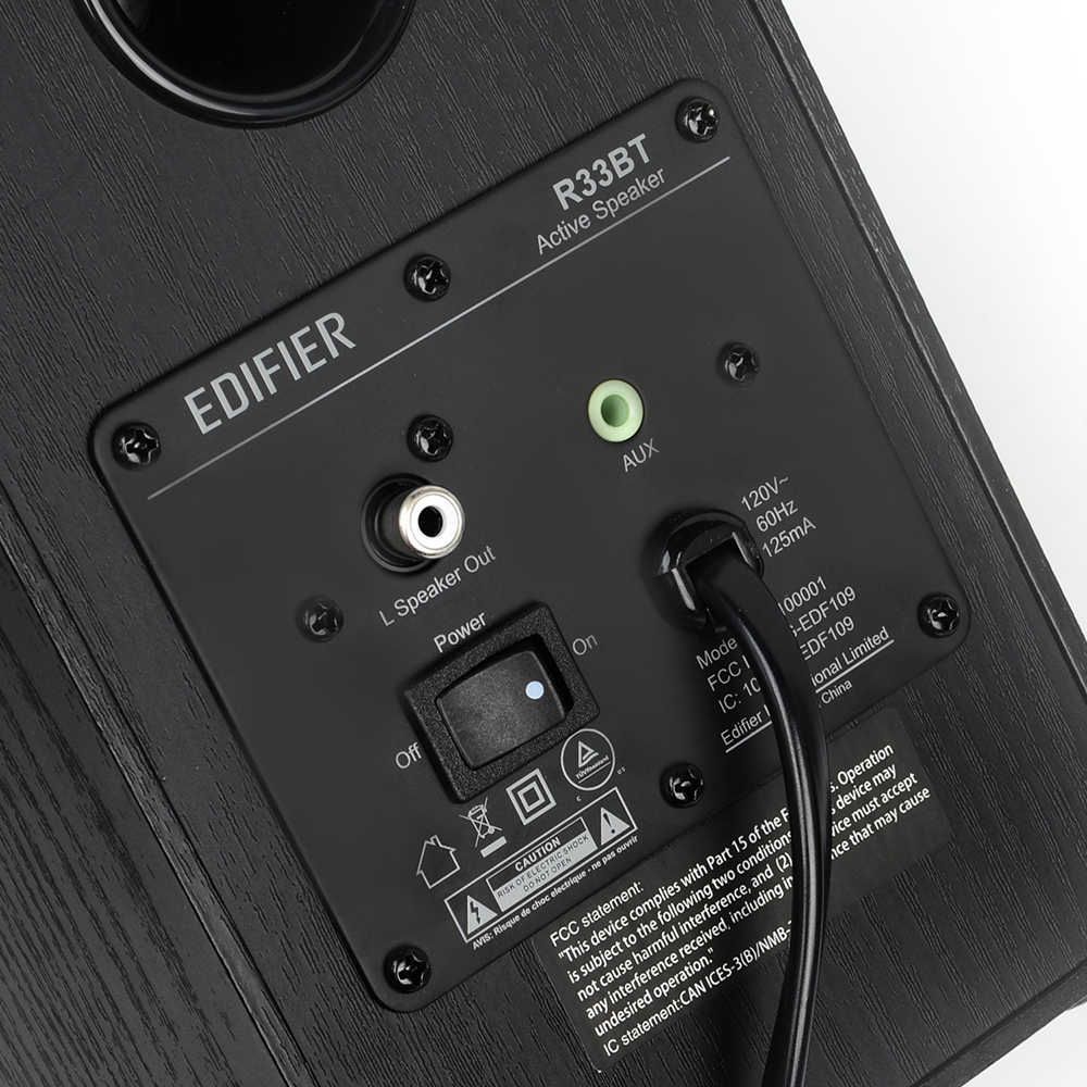 R33BT Bluetooth Bookshelf Speakers - Edifier USA