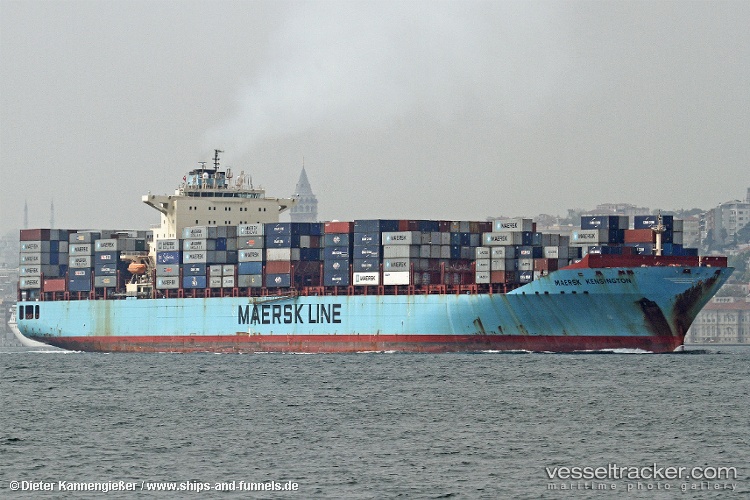 MAERSK KENSINGTON Vessel photos for Dragon2