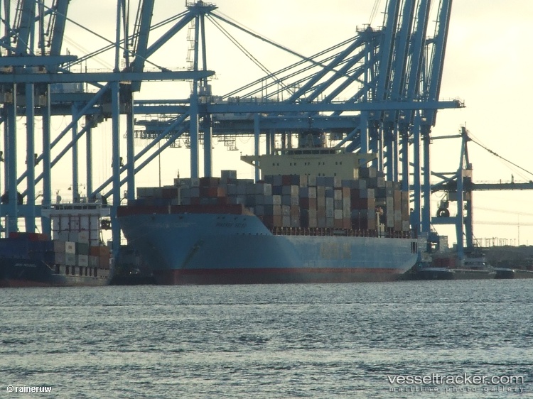 MAERSK HARTFORD Vessel photos for rainerw