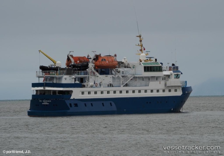 QUEST Vessel photos for portfriend