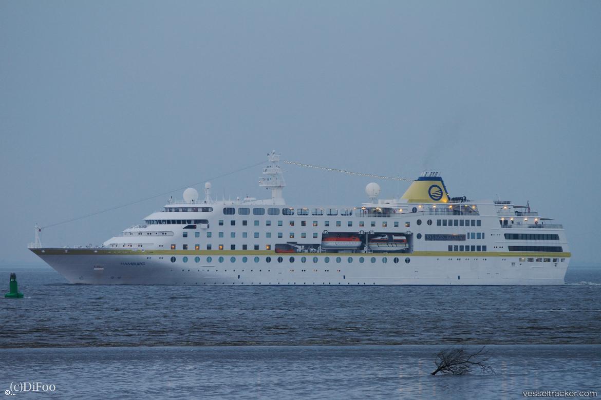 MV HAMBURG Schiffsfoto von Dieter