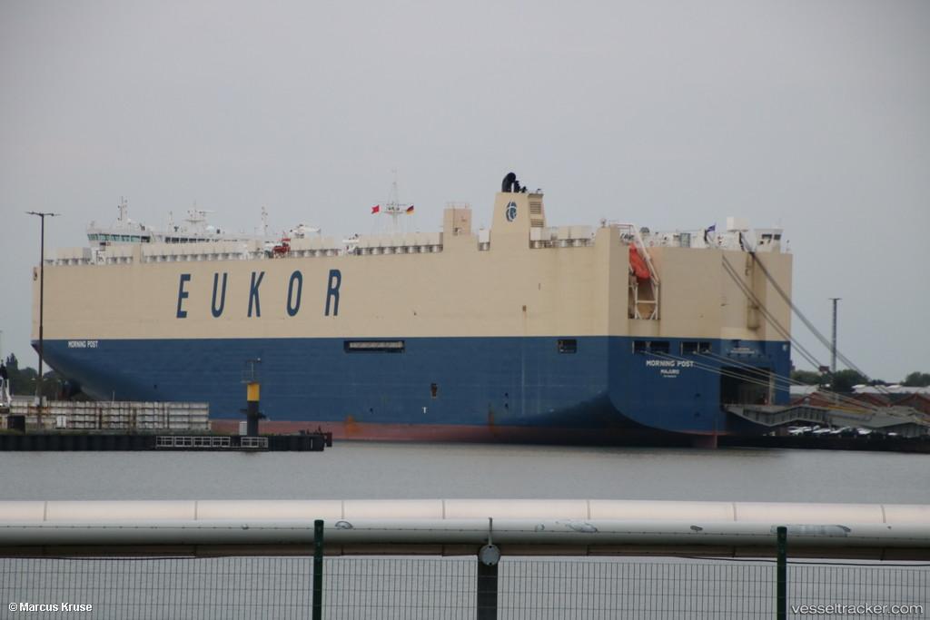 MORNING POST Vessel photos for makru