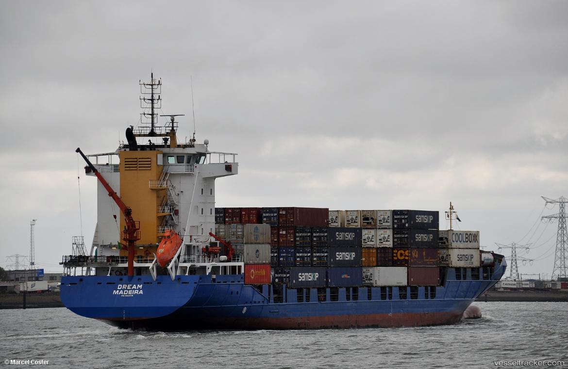 DREAM Vessel photos for afcajax