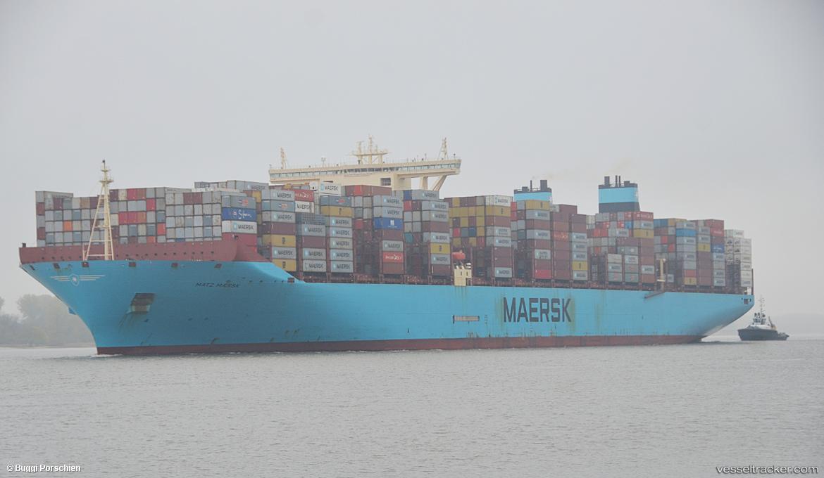 MATZ MAERSK Vessel photos for Elbbuggi