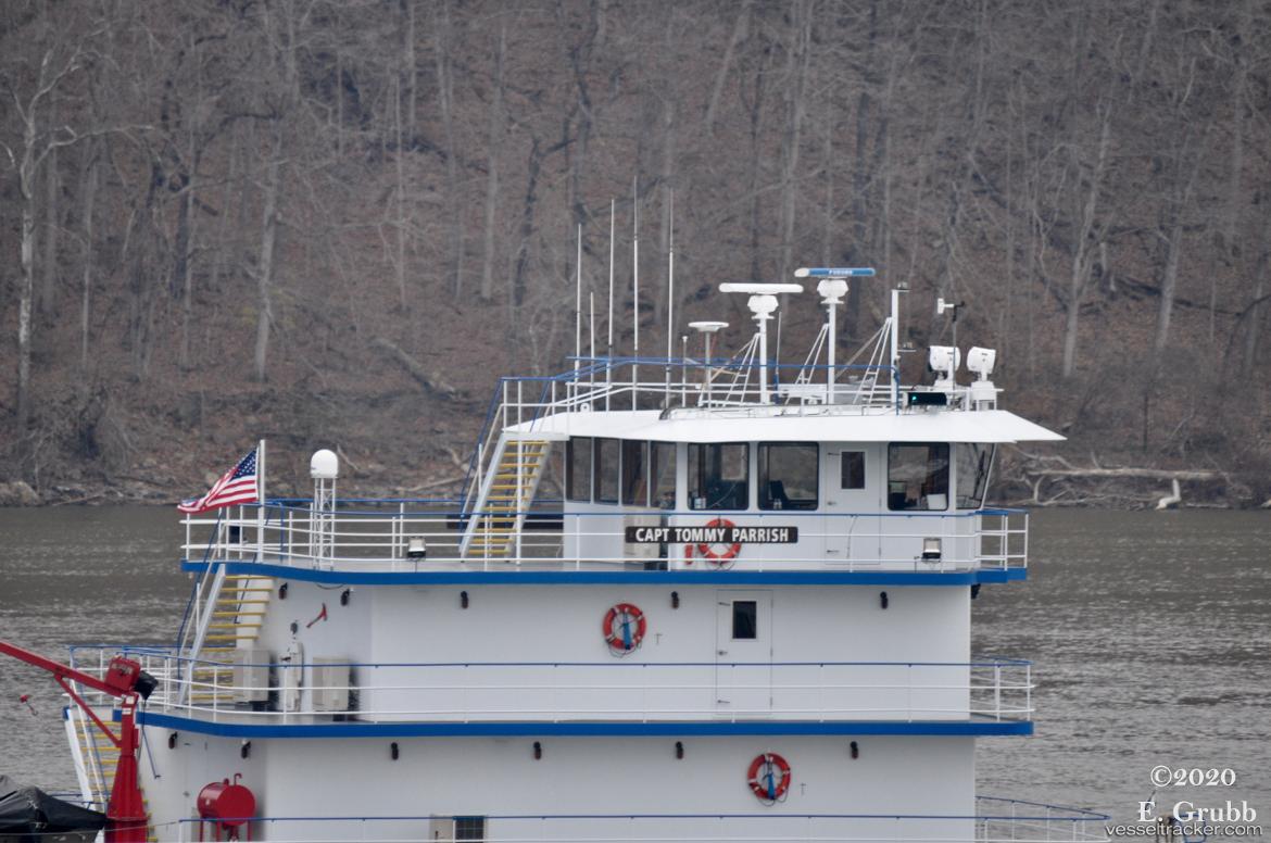 CAPT TOMMY PARRISH Vessel photos for grubbmac