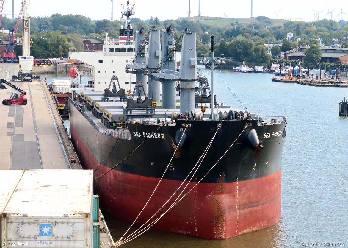 SEA PIONEER Vessel photos for jojek