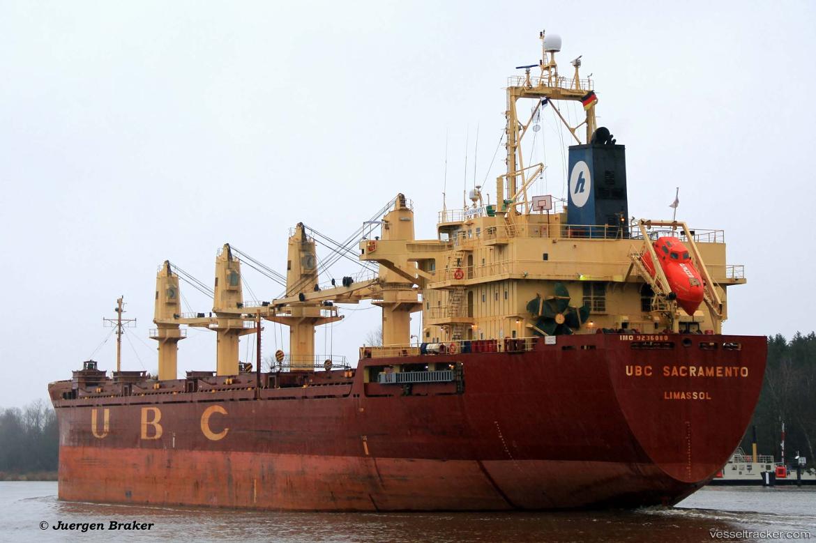 UBC SACRAMENTO Vessel photos for Roteflora