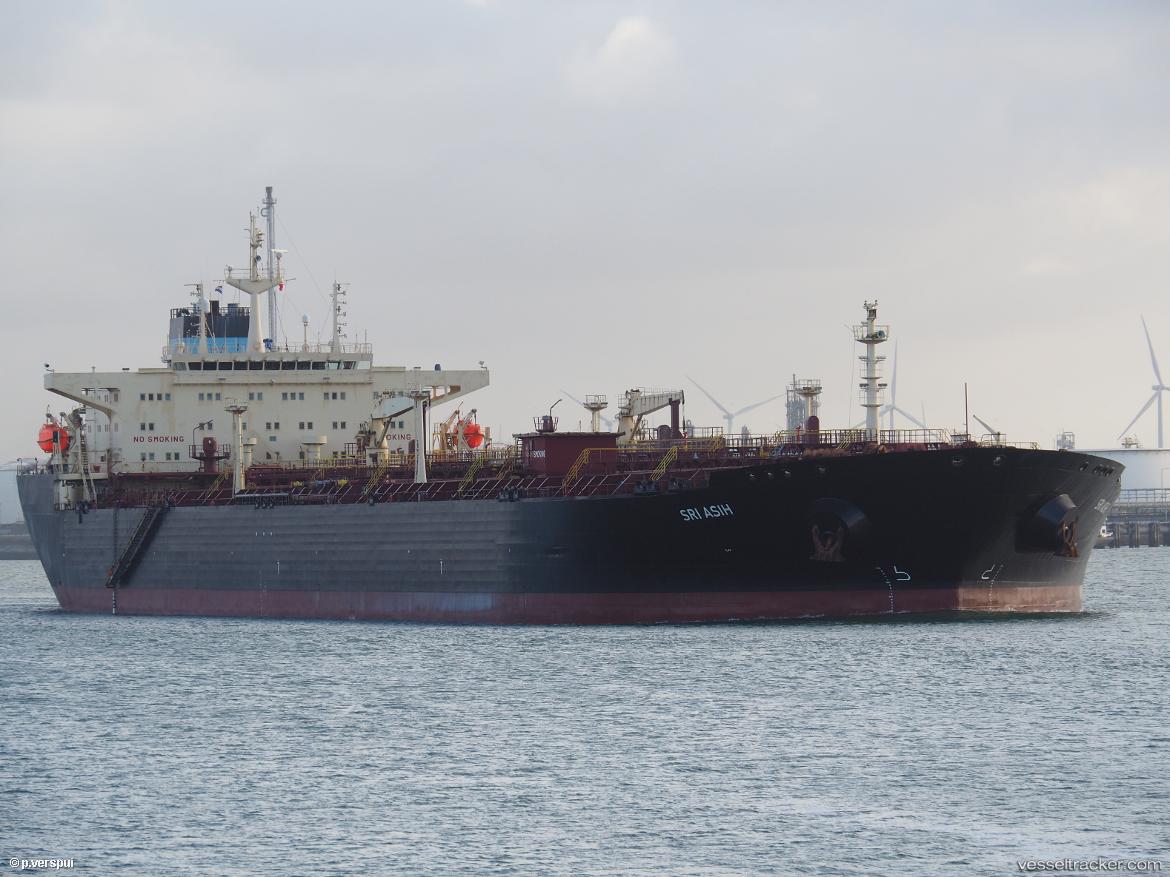 SRI ASIH Vessel photos for PietVerspui