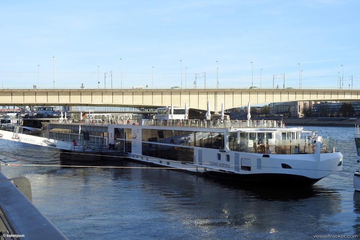 VIKING ALRUNA Vessel photos for ludwigson