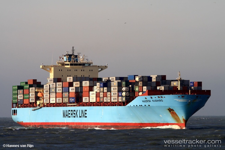 MAERSK COLUMBUS Vessel photos for HannesvanRijn