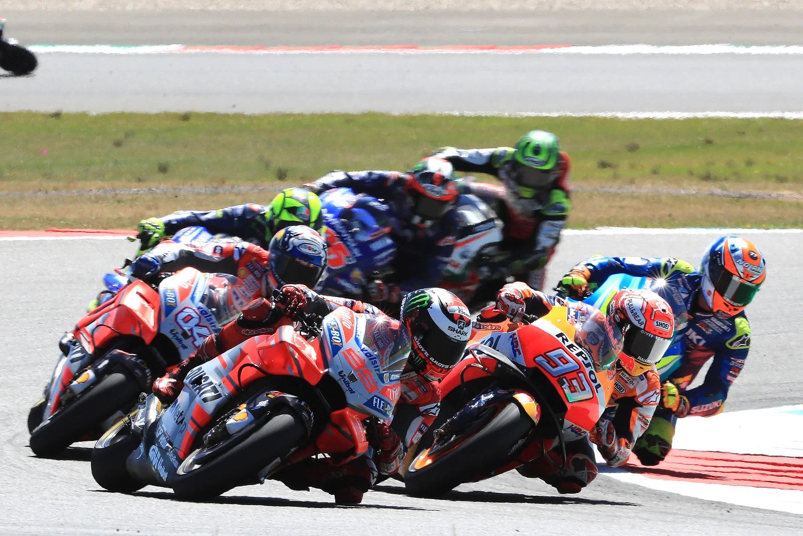 Video: Top 10 Moments Of Motogp 2018 | Visordown
