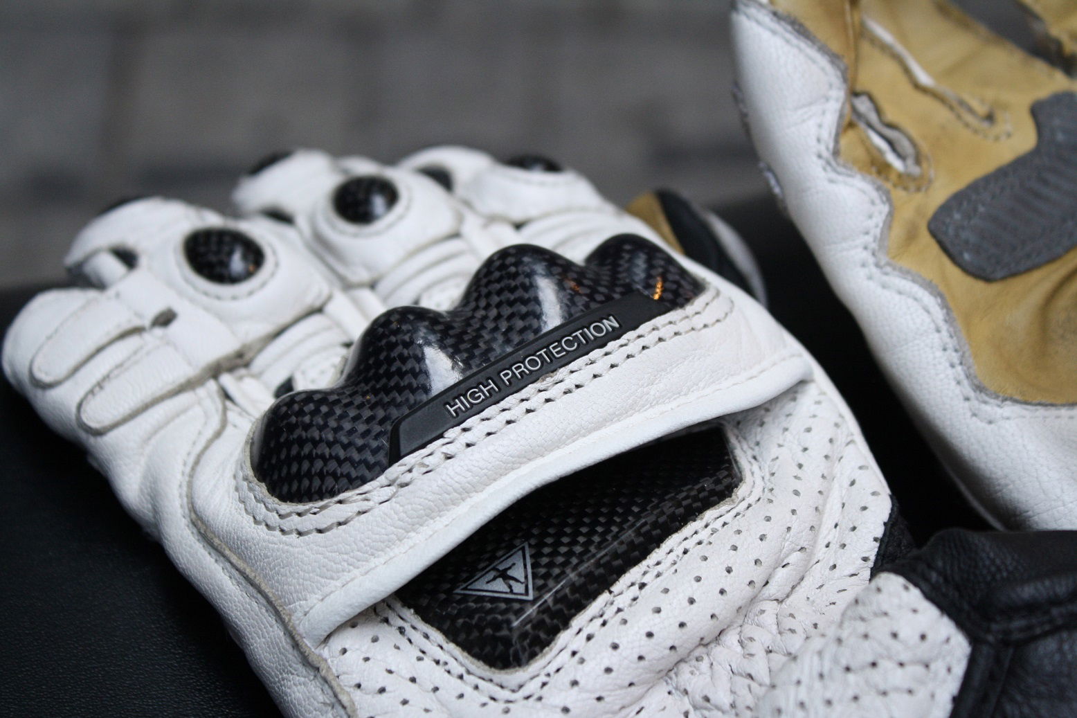 Review Racer High Racer gloves £159.99 Visordown