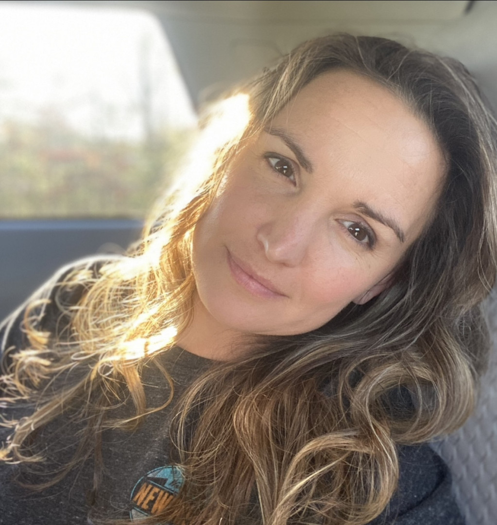 Julie Mahoney FabOver40