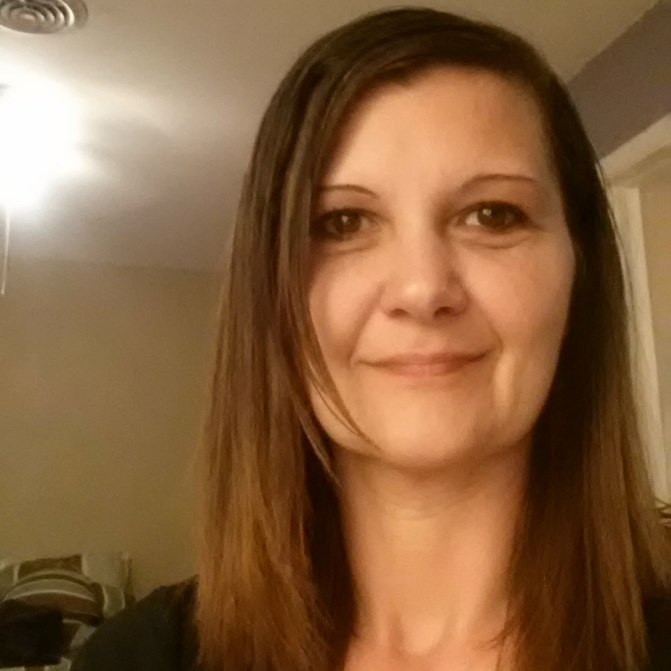 Tracy Wynne FabOver40