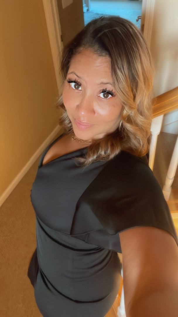 Racquel Ludaway FabOver40