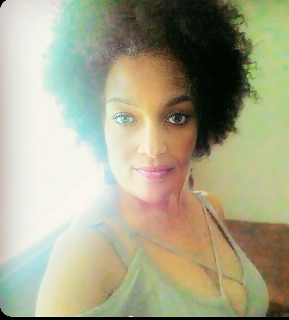 Beverly Thomas FabOver40