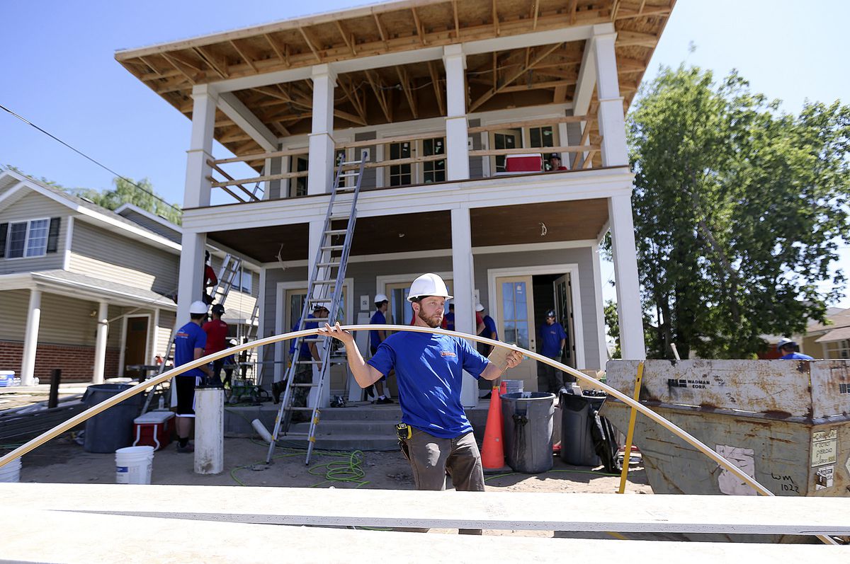 ‘Extreme Makeover’ show building home in Utah for refugee family that