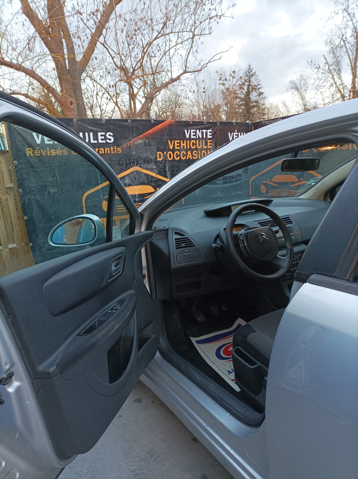 Citroen C4 1.6 HDI 92 CV PAIEMENT EN 4 FOIS Annonce
