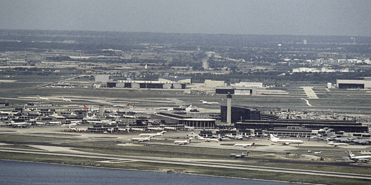 What’s That Building? O’Hare International Airport’s Terminal 2 WBEZ