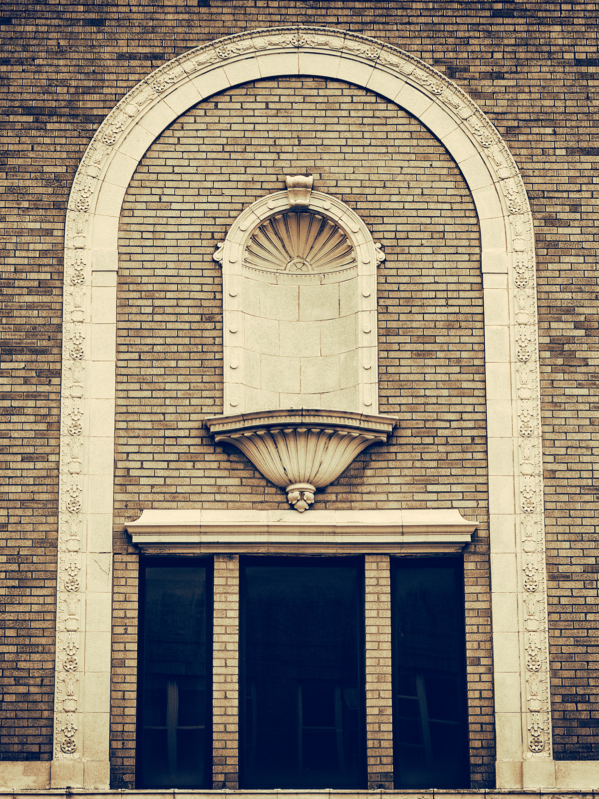 What’s That Building? Admiral Theatre WBEZ Chicago