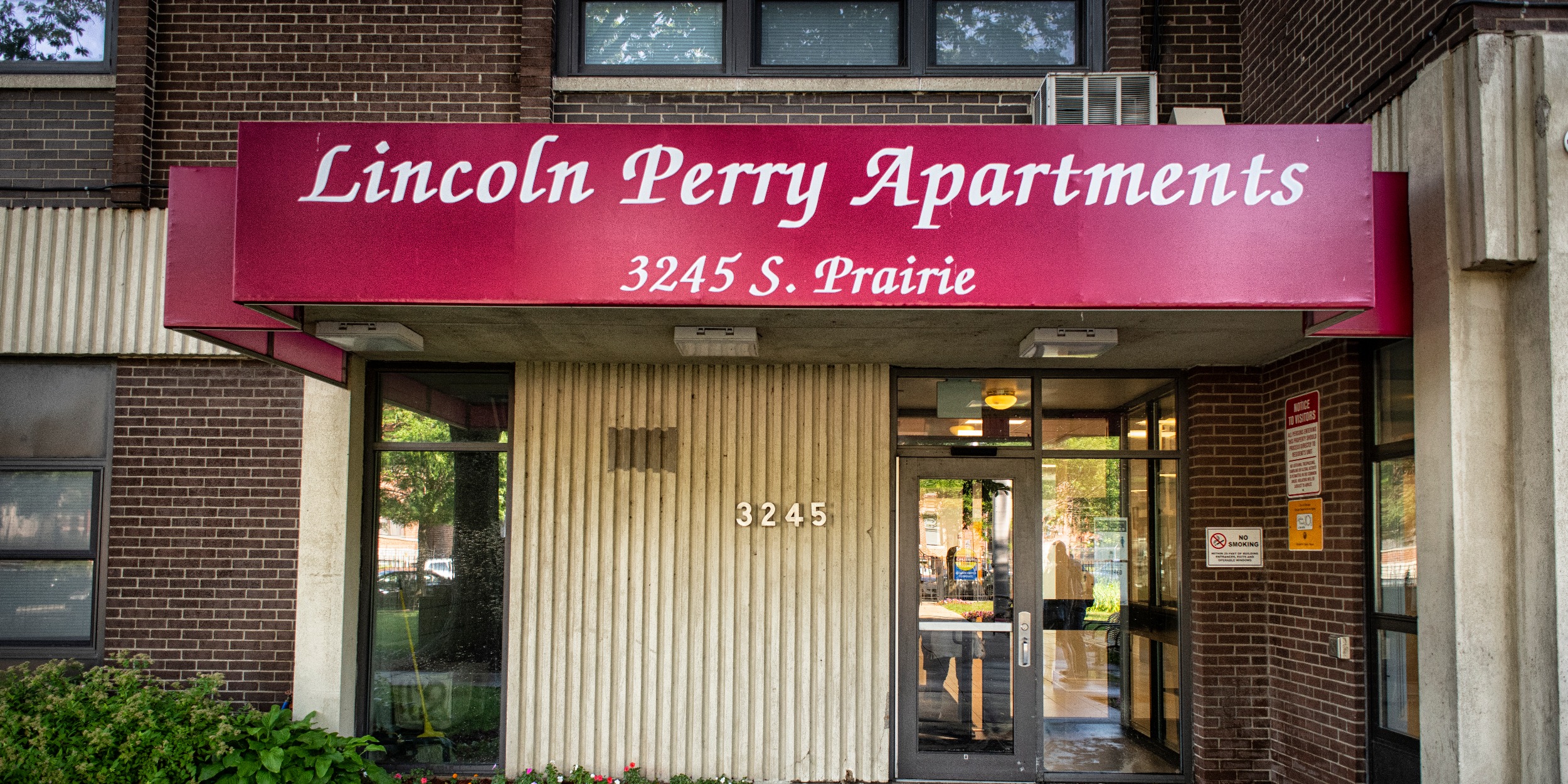 What’s That Building? The Lincoln Perry Apartments WBEZ Chicago