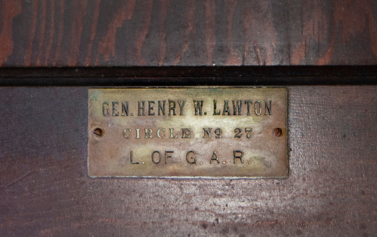 You’ll Never Guess What This Maywood Building Looks Like Inside WBEZ