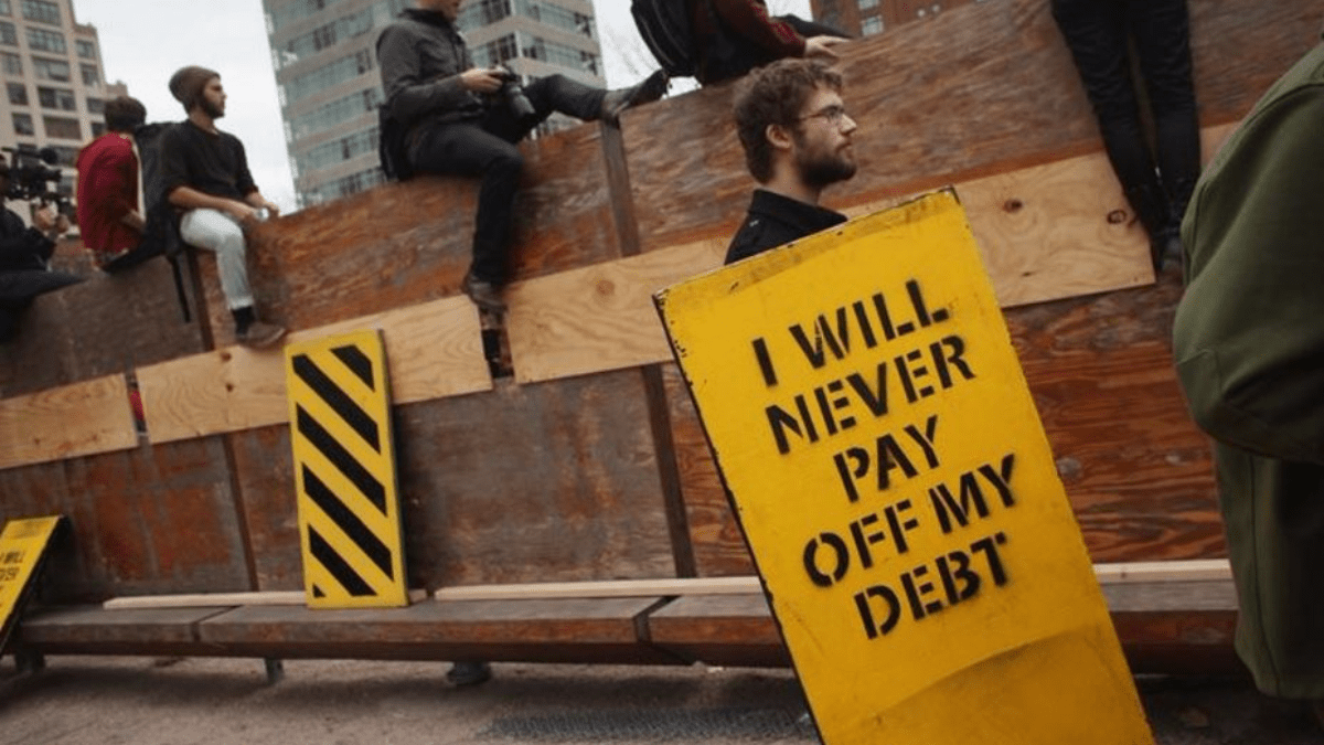 Student Loan Giant Accused of Predatory Lending WBEZ
