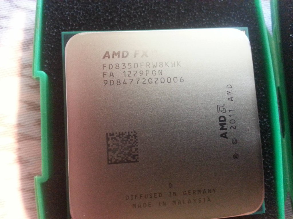 Retail AMD FX8350 With WaterCooling Package Unboxed and