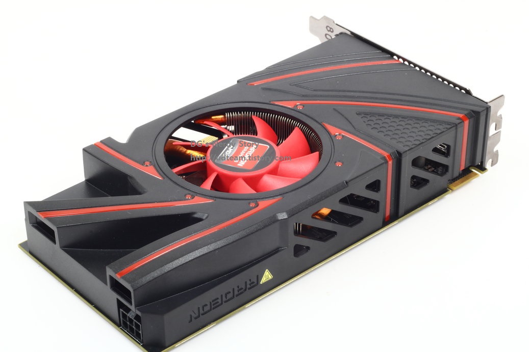 AMD Curacao Pro 'Volcanic Islands' Graphics Card Pictured Totally New