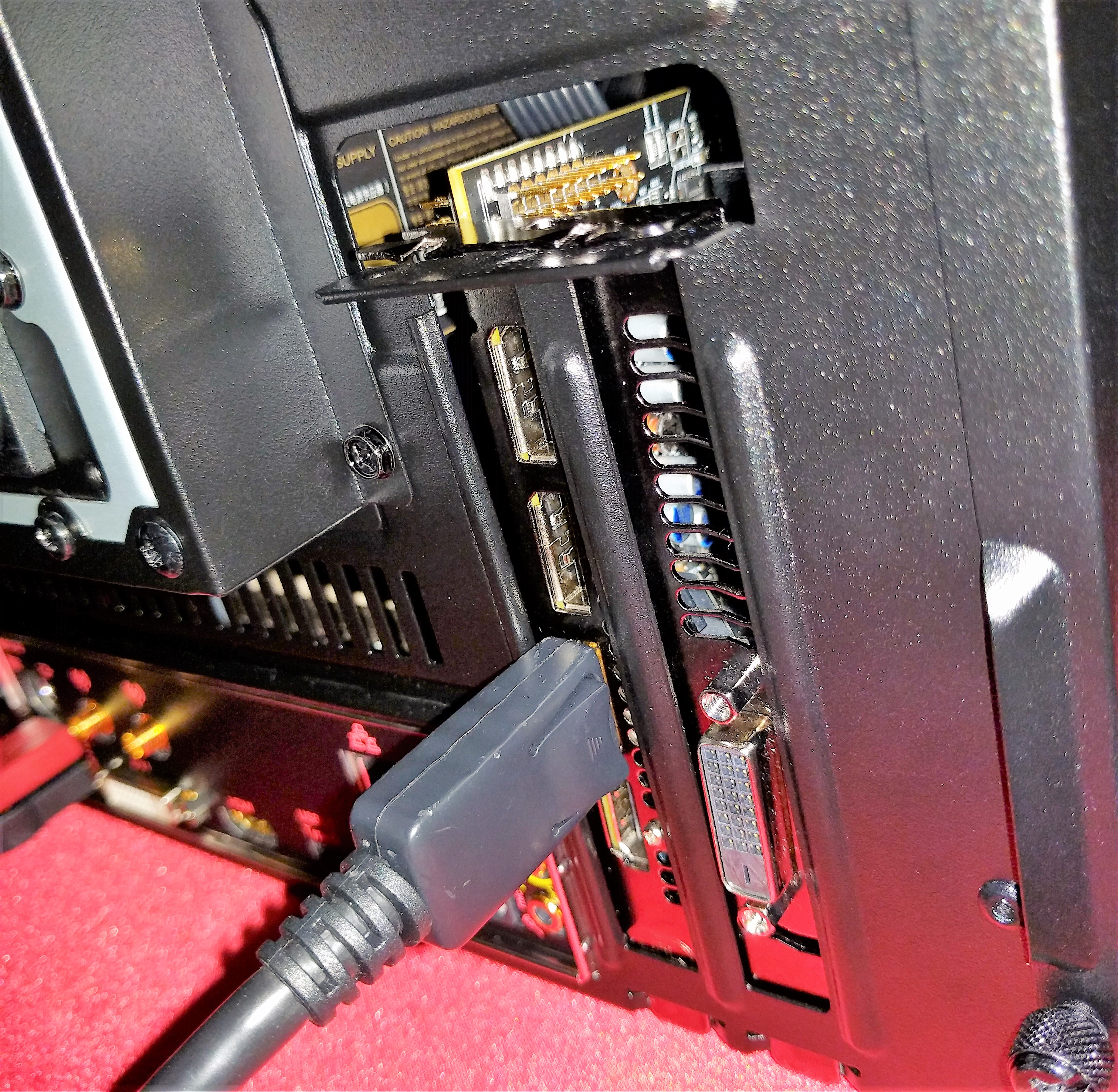 AMD Polaris 10 Demo Graphics Card Pictured Polaris 11 Passively