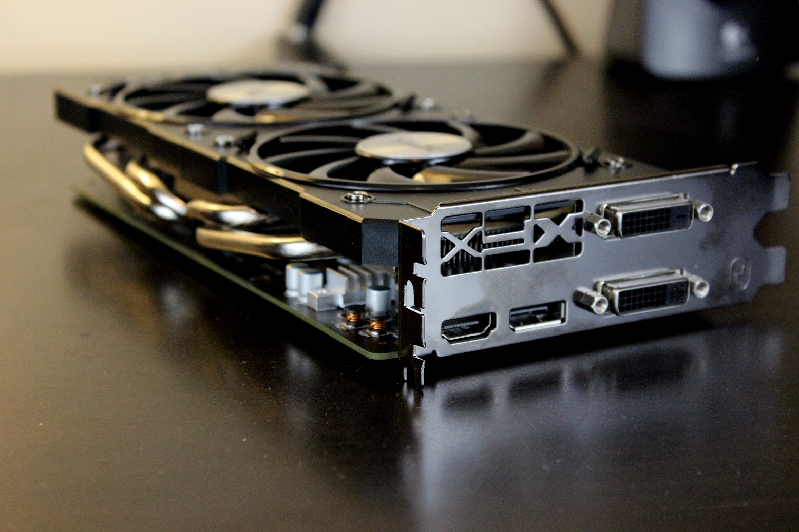 AMD Radeon R9 380 4GB XFX DD Overview And Performance Benchmarks