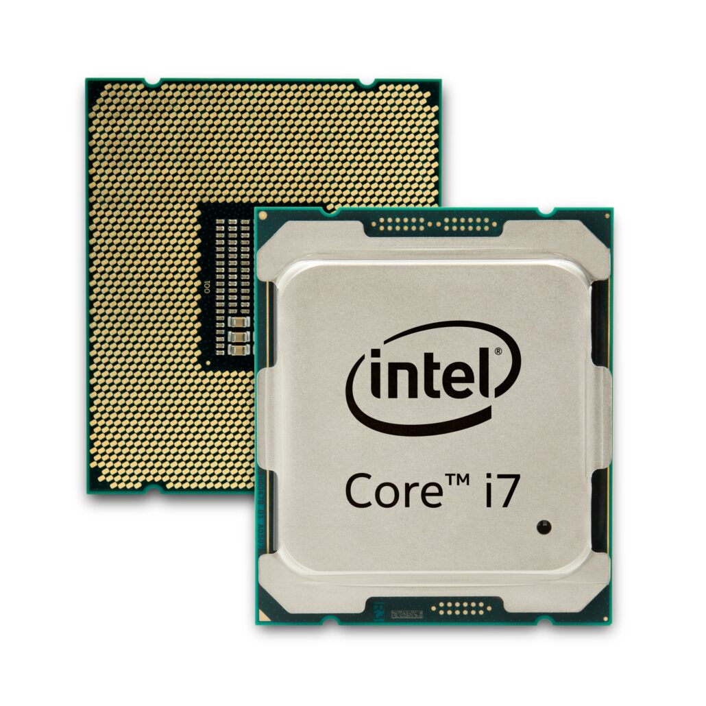 Intel Core i76950X Overclocked To A Whopping 5.7GHz See All The Details Here