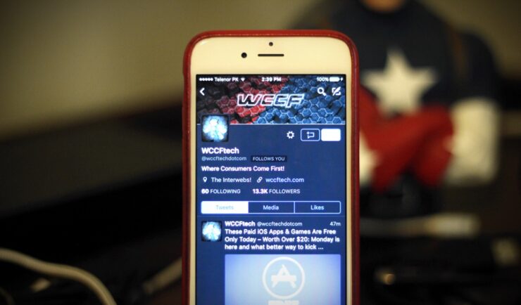 How to enable night mode on Twitter for iOS and Android