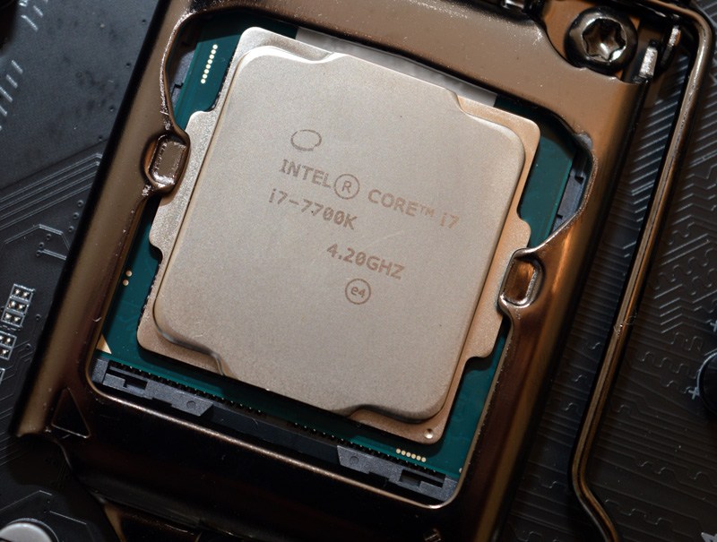 Intel Kaby Lake Core i77700K overclocked to over