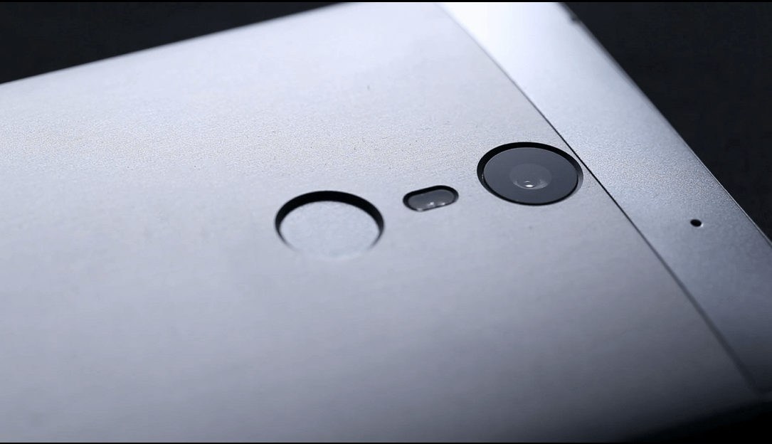 Galaxy S8 Might Feature a Fingerprint Sensor at the Back to Increase