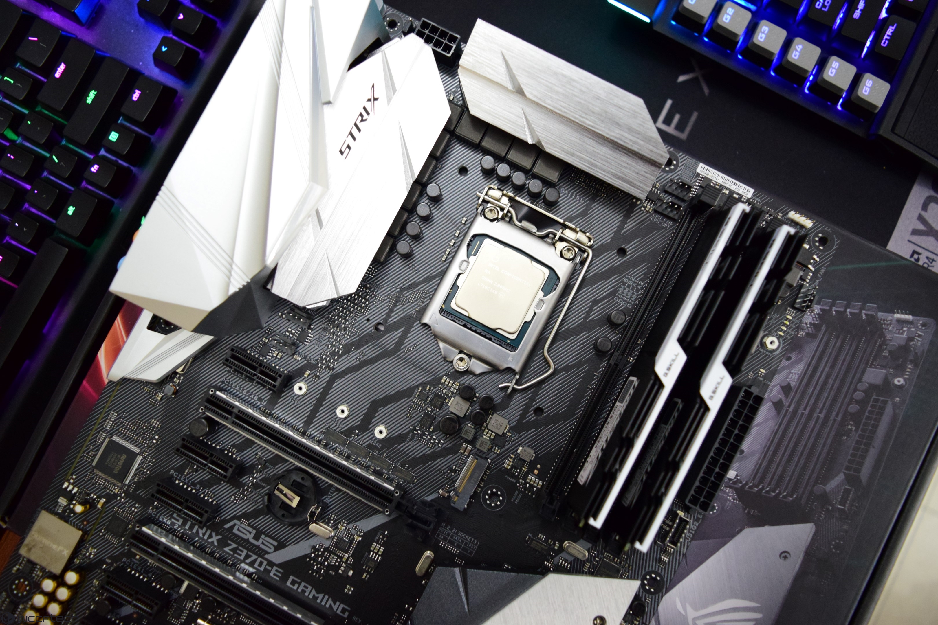 ASUS ROG Maximus X and STRIX Z370E Gaming Motherboard Review